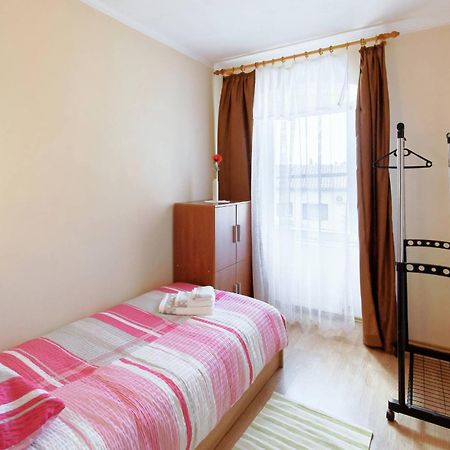 Apartments Viola By Rent Istria Momjan Extérieur photo